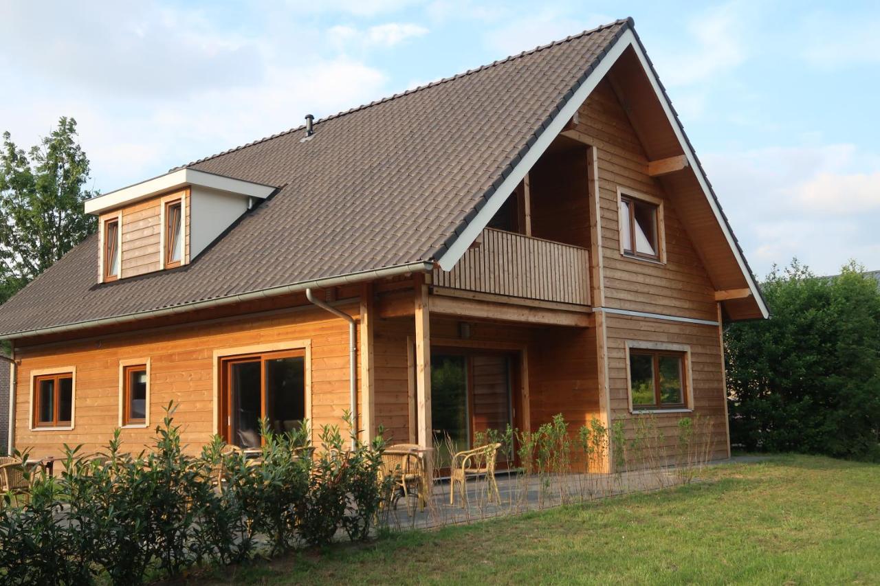 Familiehuis Klokkenweide Villa Loon op Zand Екстериор снимка